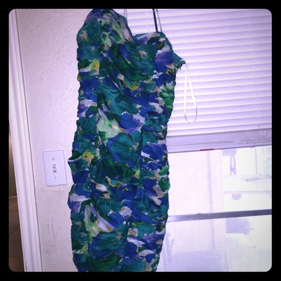 Calvin Klein dress floral - Picture 1 of 4